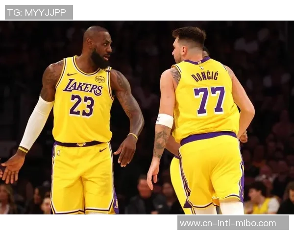 2003年季后赛湖人与马刺第三场激战回顾与分析 2003年季后赛湖人与马刺第三场激战回顾与分析